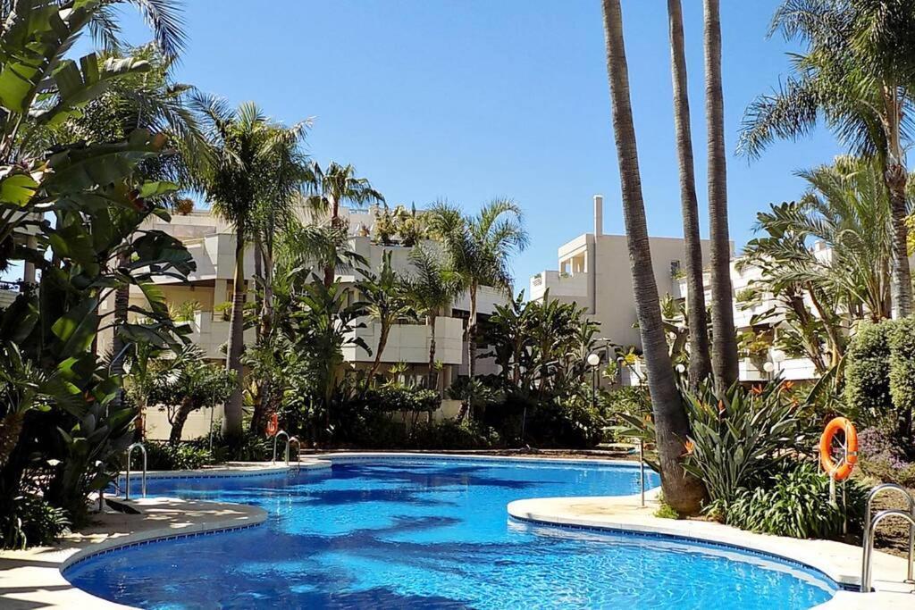 Fuente Aloha Apartment Марбелья Экстерьер фото